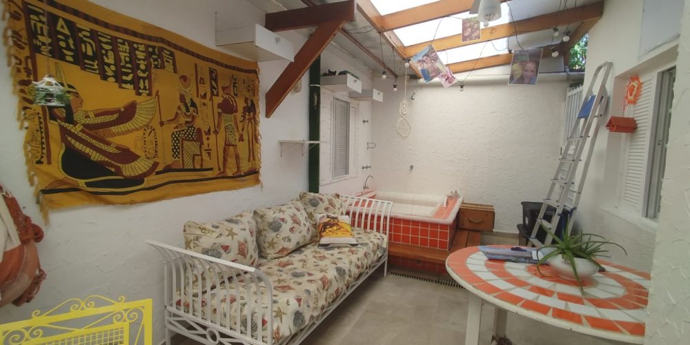 WhatsApp Image 2025-03-30 at 19.21.28